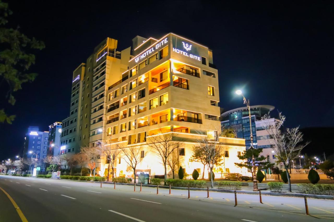 Suncheon Hotel Gite Exterior photo